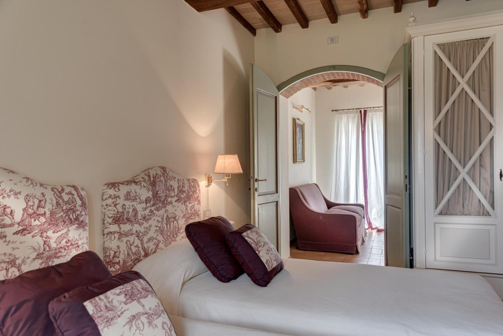 Villa Il Castagno Wine & Resort Siena Exterior foto